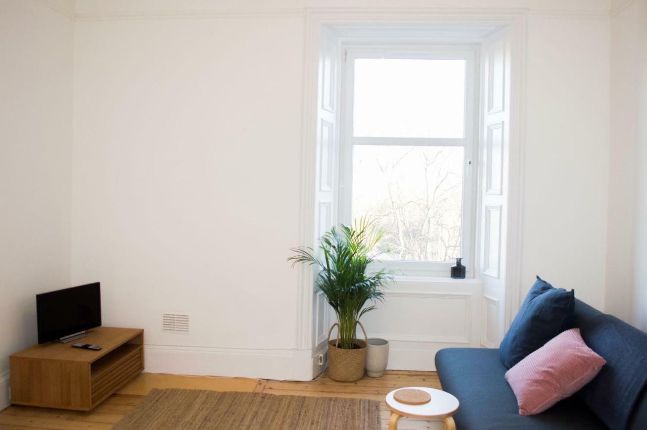 Modern 1 Bedroom Flat In The Heart Of EDI Exterior photo